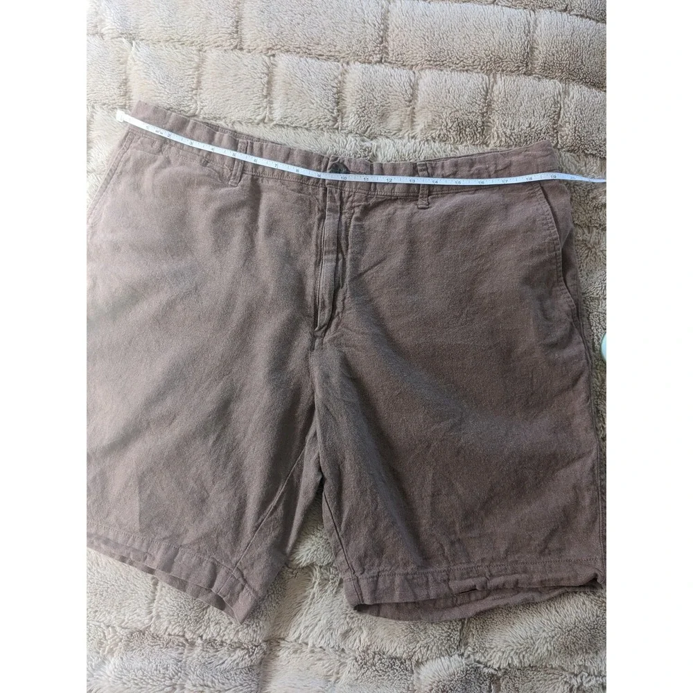 Goodfellow & Co Mens Every Wear Shorts Brown Size 38 Flat Front Casual